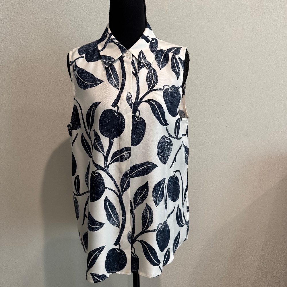 Draper James 100% Silk Top size 10